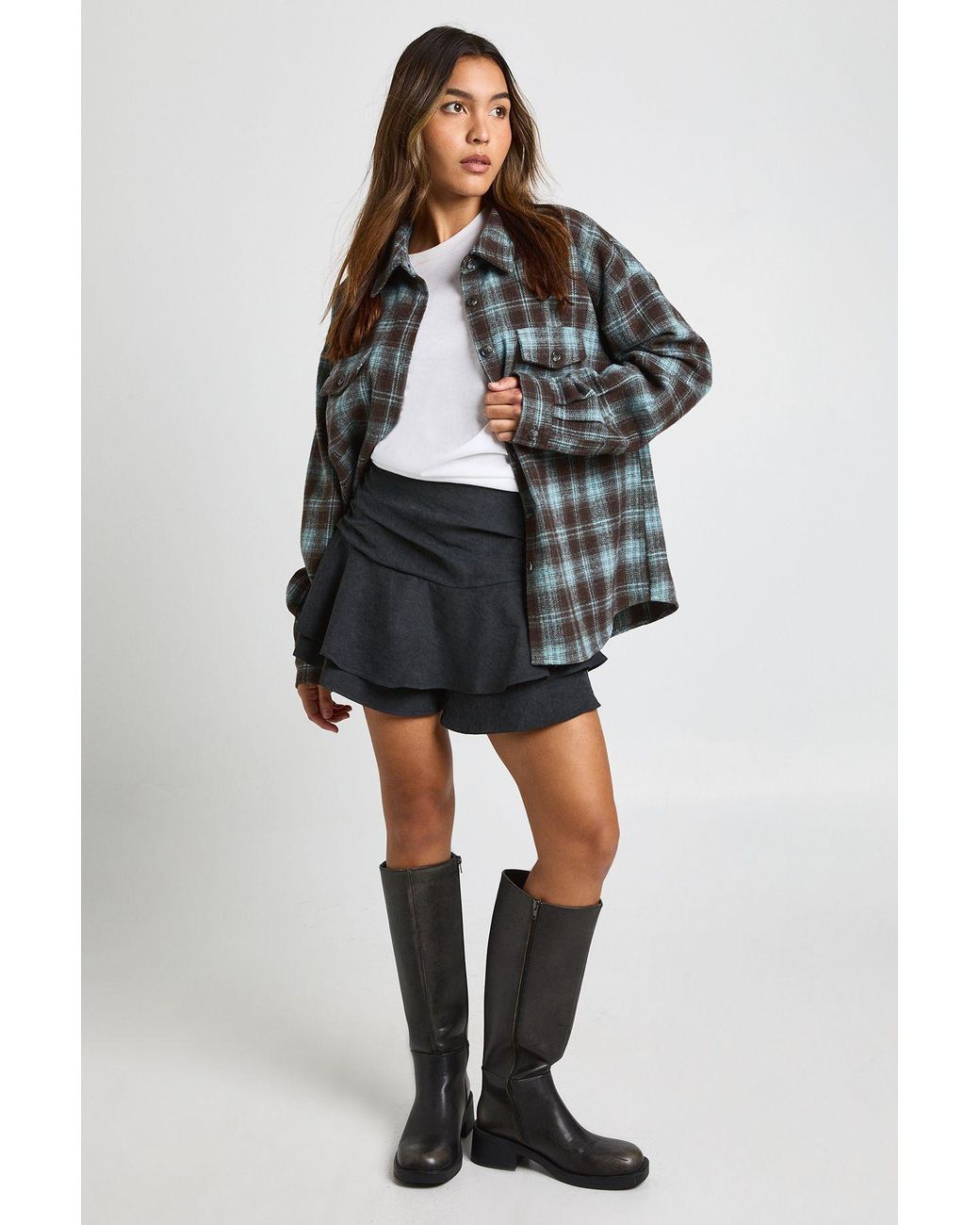 Boohoo Black Ruched Textured Ruffle Skort