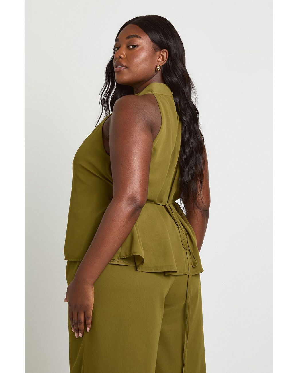 Boohoo Green Plus Chiffon Belted Halterneck Top