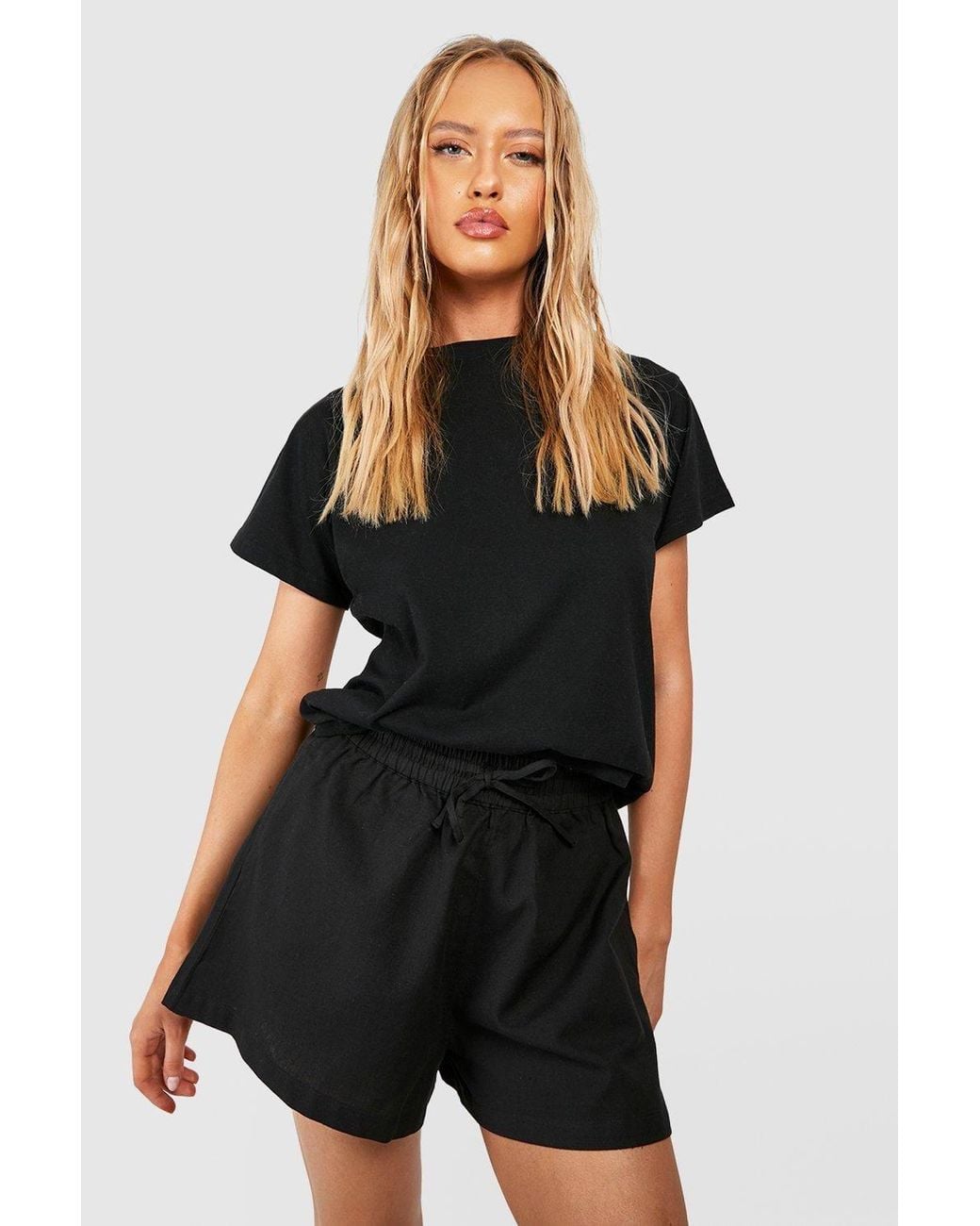 Boohoo Black Tall Linen Look Flippy Shorts