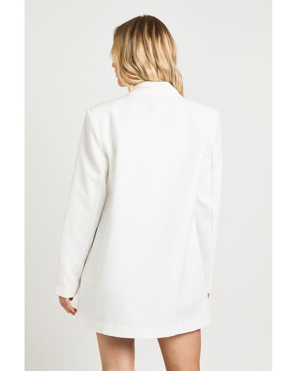 Boohoo White Petite Shoulder Pad Plunge Oversized Blazer