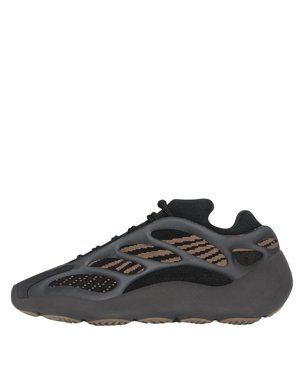 Yeezy Black 700 V3 Clay for men