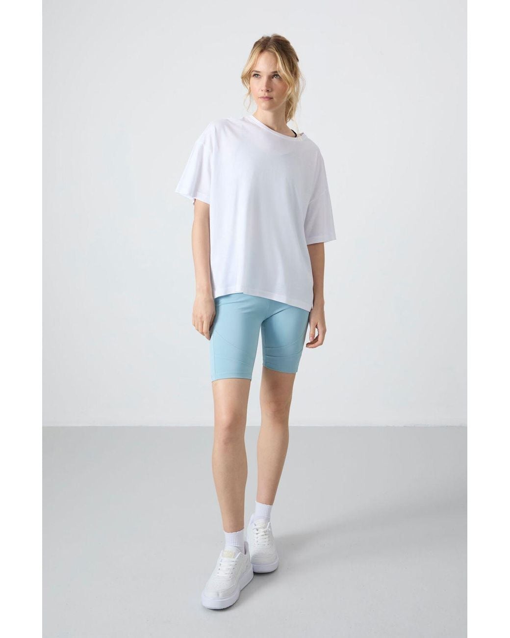 TOMMY LIFE White Oversized Cotton-Modal Crew Neck T-Shirt