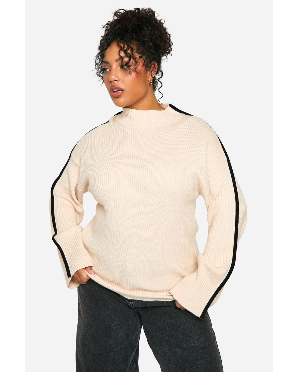 Boohoo Natural Plus Knitted Bindng Detail Crew Neck Oversized Jumper