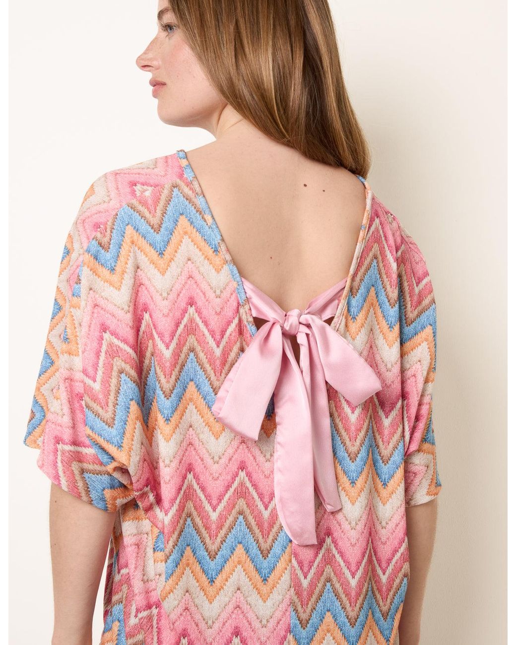 Blue Vanilla Red Zig Zag Metallic Bow Back Top