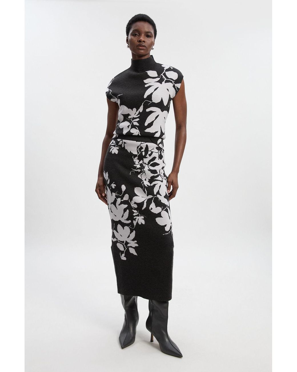 Karen Millen Gray Jacquard Floral Knitted Skirt