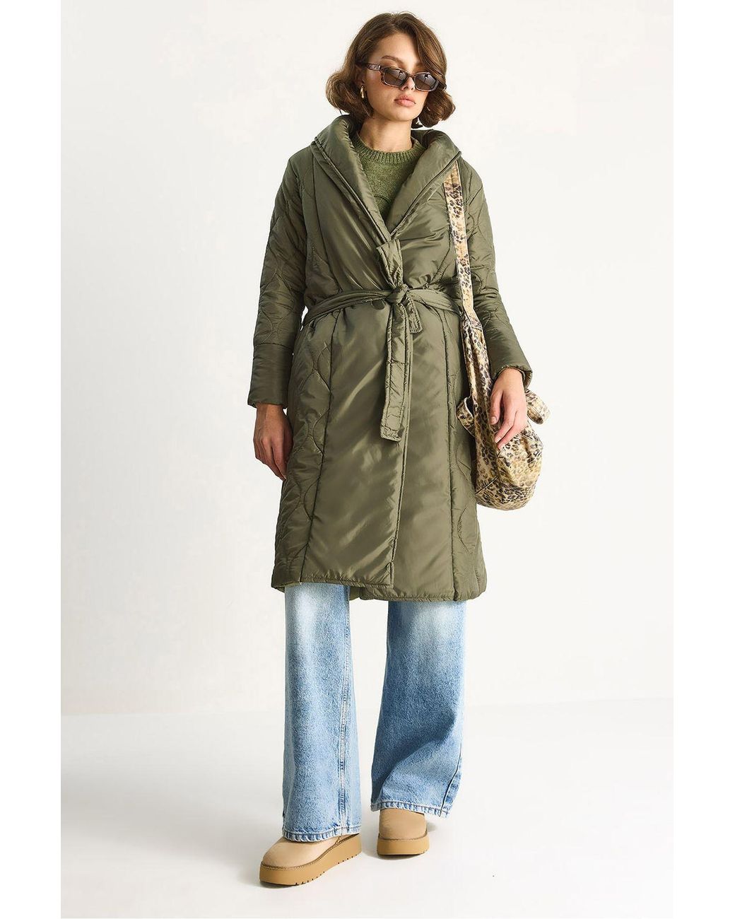Bianco Lucci Green Textured Shawl Collar Midi Puffer Jacket With Tie Closure