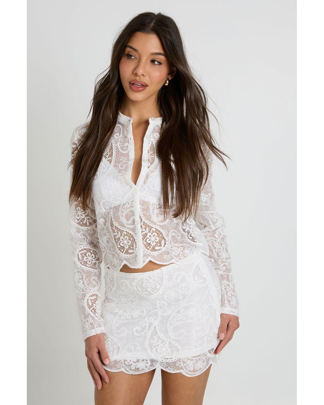 Boohoo White Crew Neck Paisley Scallop Edge Top
