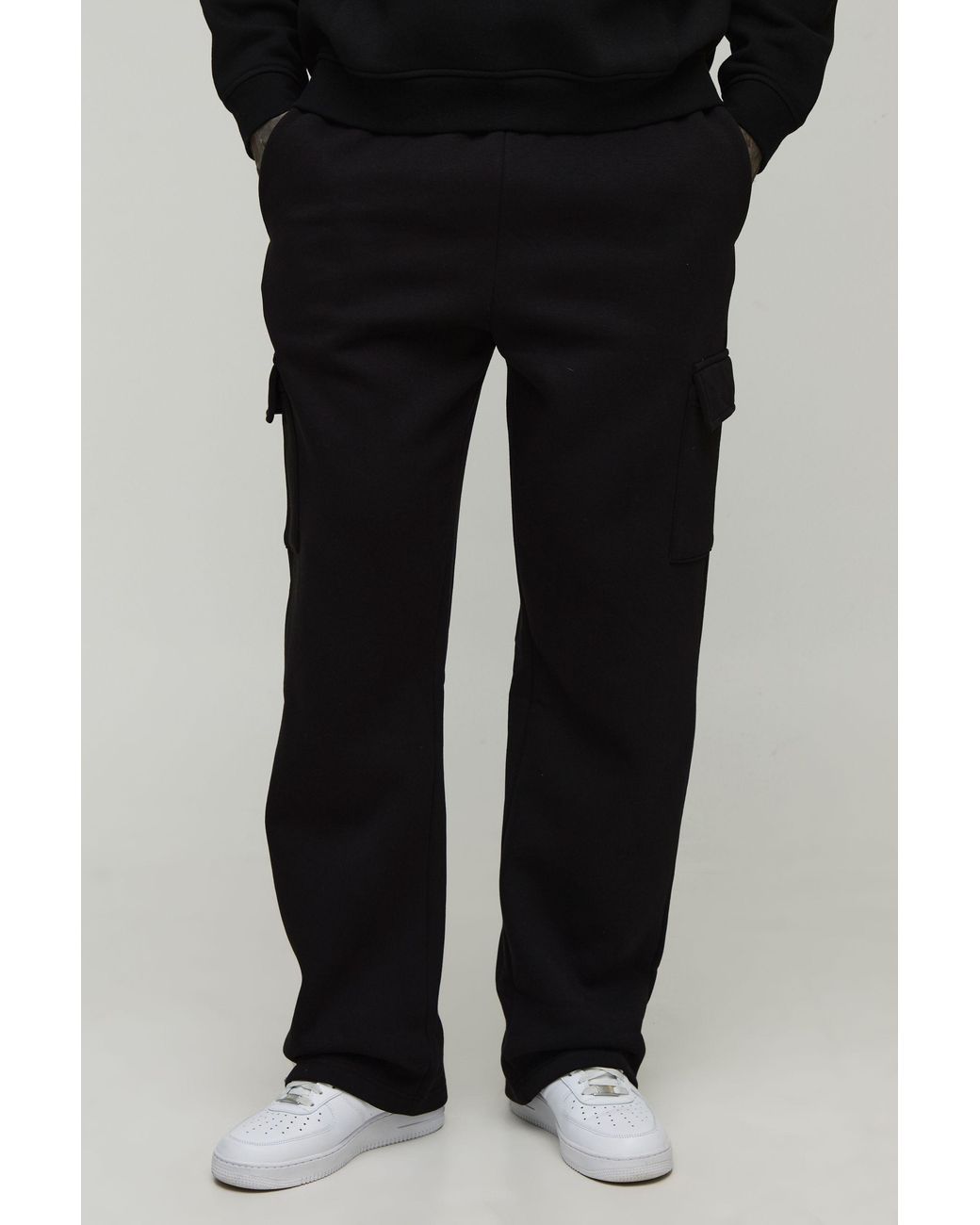 BoohooMAN Black Tall Basic Straight Leg Cargo Sweatpants for men