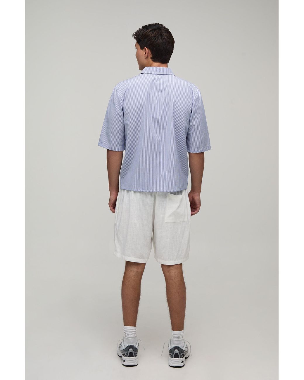 BoohooMAN Blue Boxy Crop Half Sleeve Stripe Shirt for men