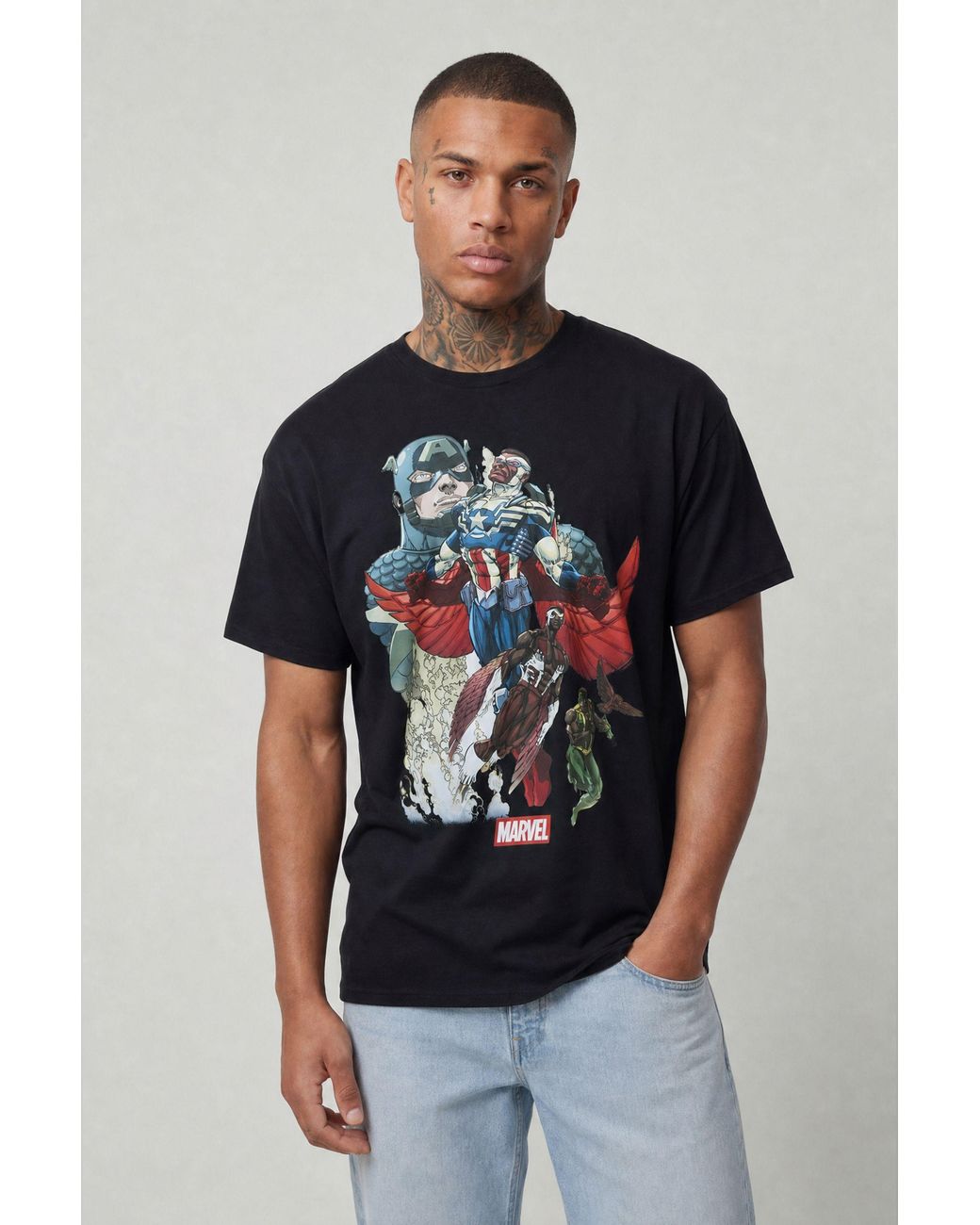 BoohooMAN Black Oversized Marvel License Print T-Shirt for men