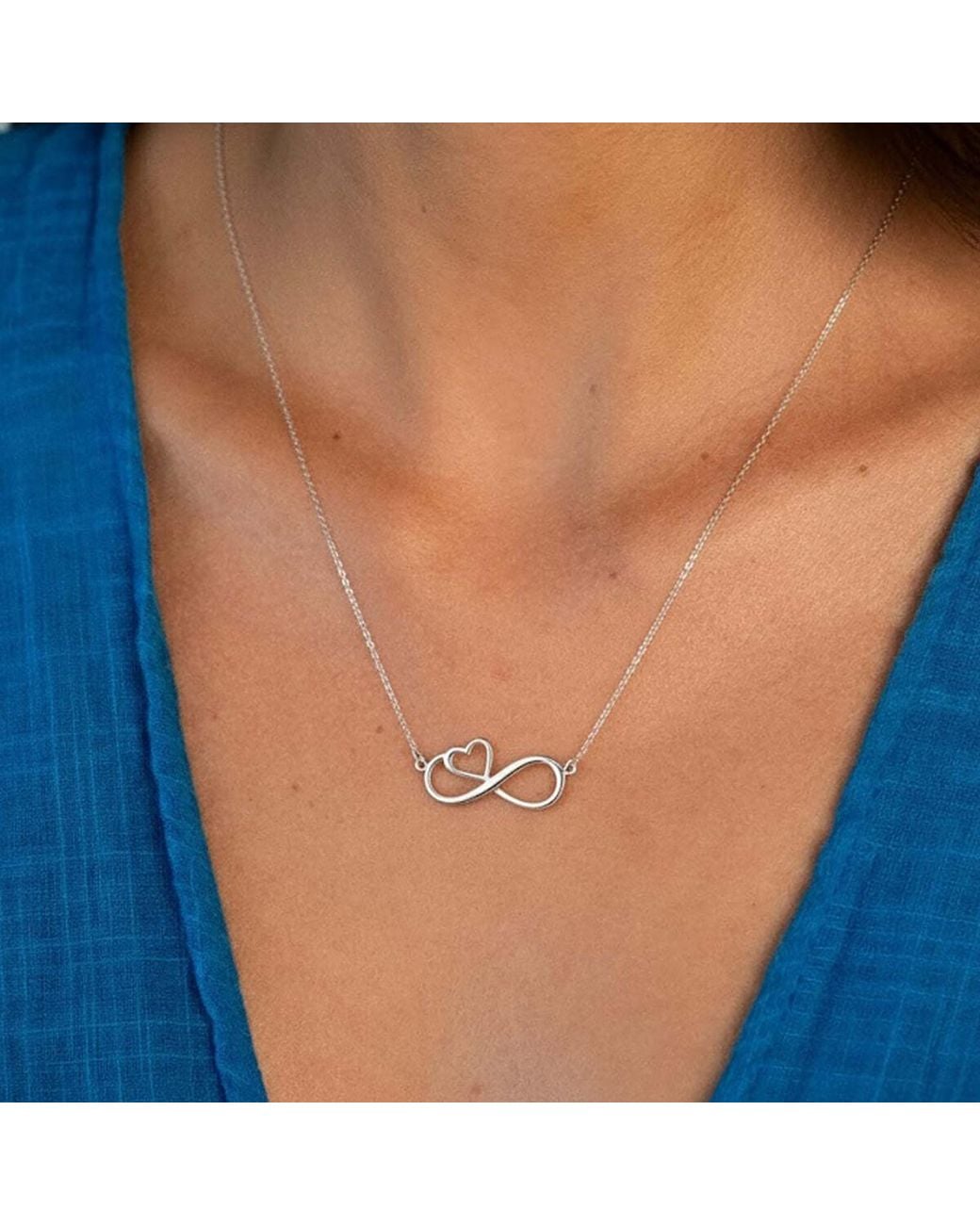 Bibei Metallic Infinity Heart Necklace