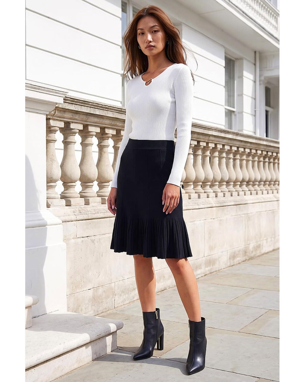 Roman Black A-Line Knit Skater Skirt