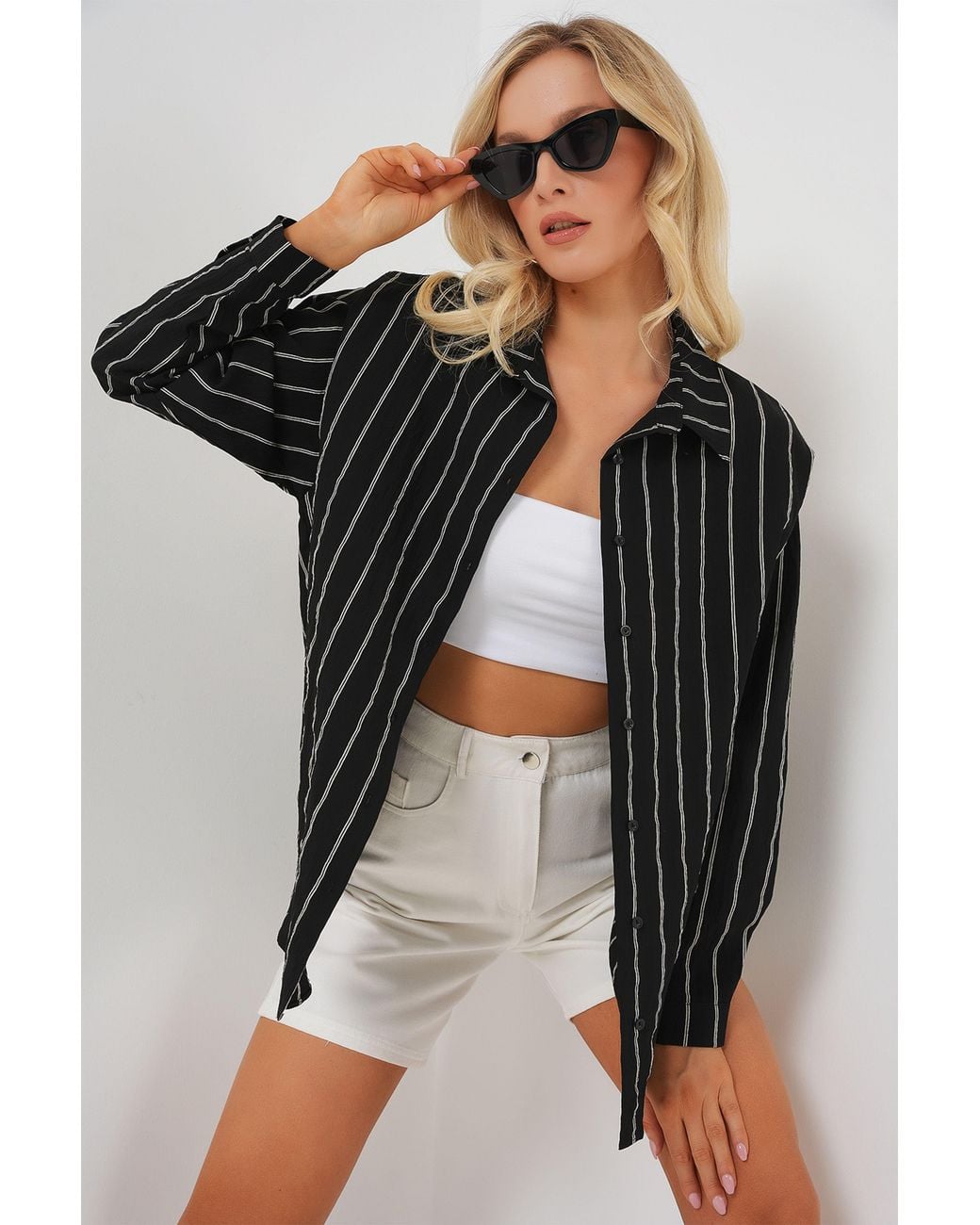 Bigdart Black Textured Striped Oversized Shirt With Button Closure