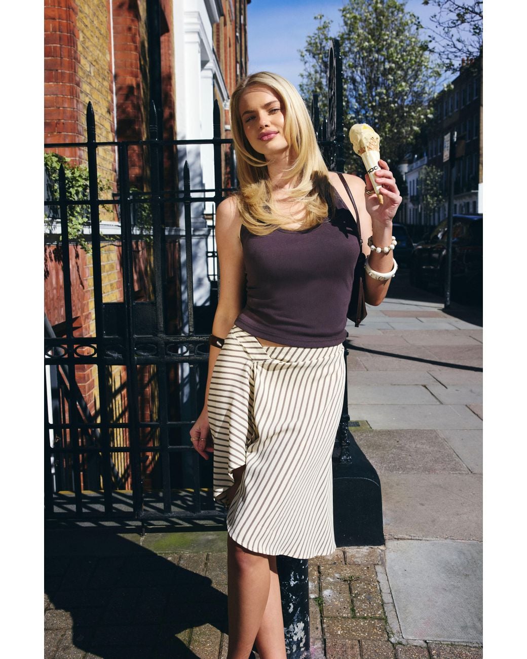 Boohoo Black Ribbed Halterneck Top