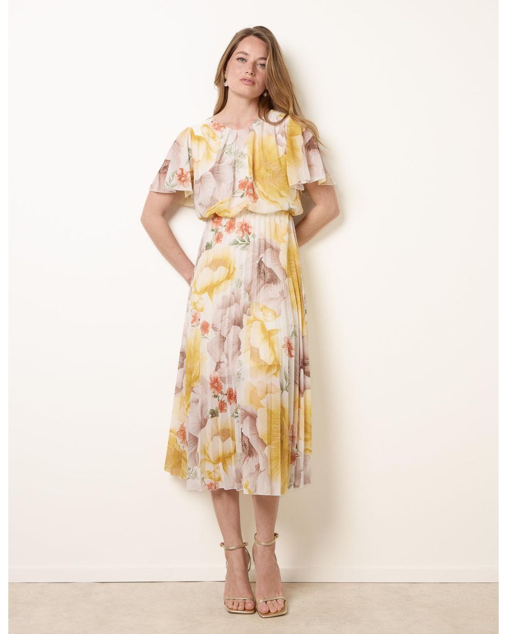 Blue Vanilla Natural Pleated Scoop Neck Short Sleeve Floral Dress