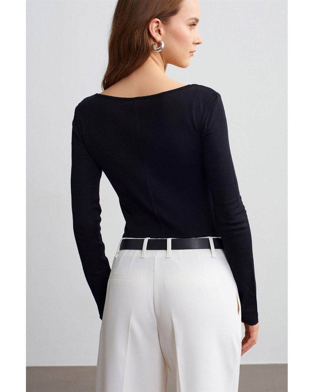 Dilvin Blue Slim-Fit Wool Knit Blouse With Buttons
