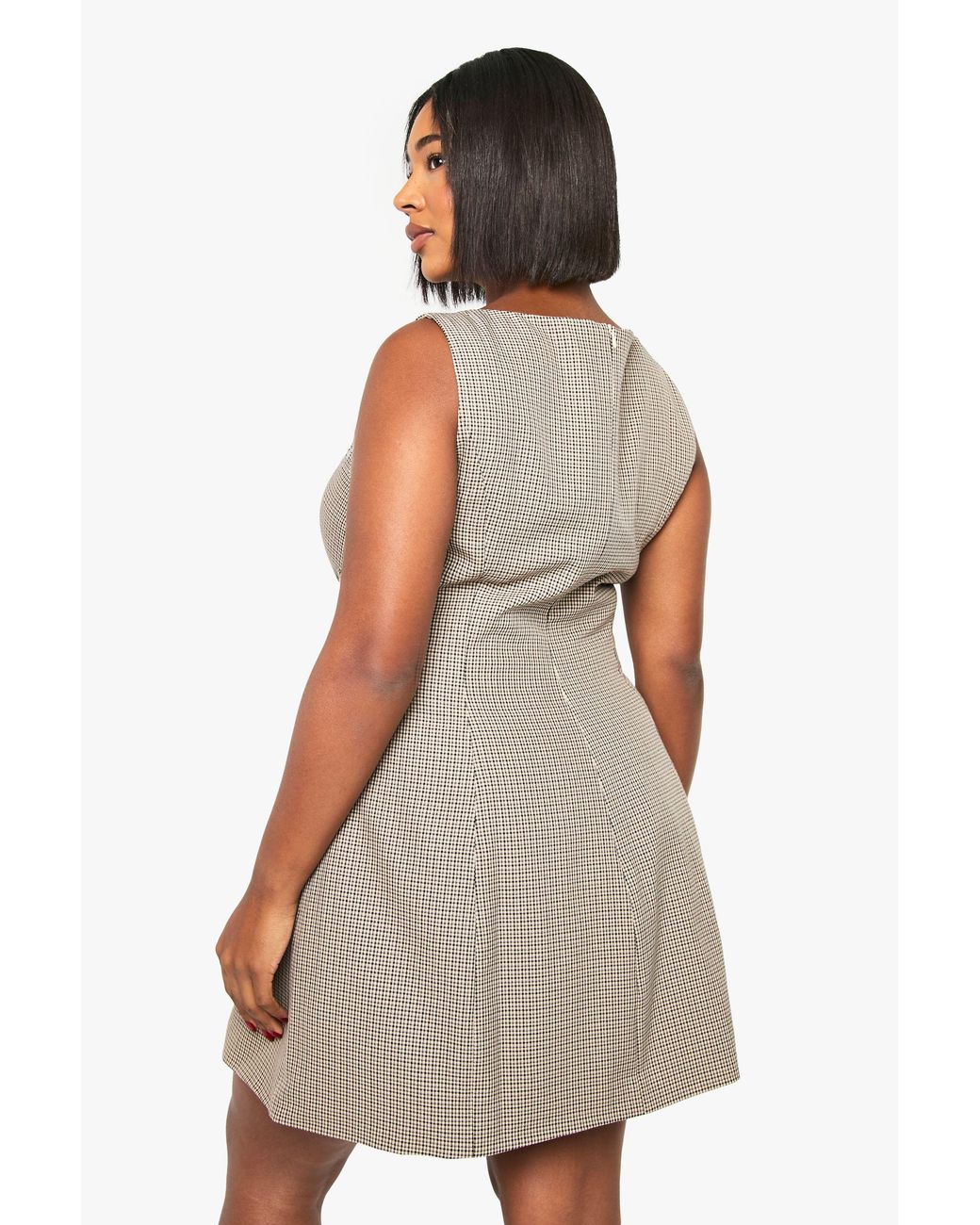 Boohoo Natural Plus Buckle Detail Check Skater