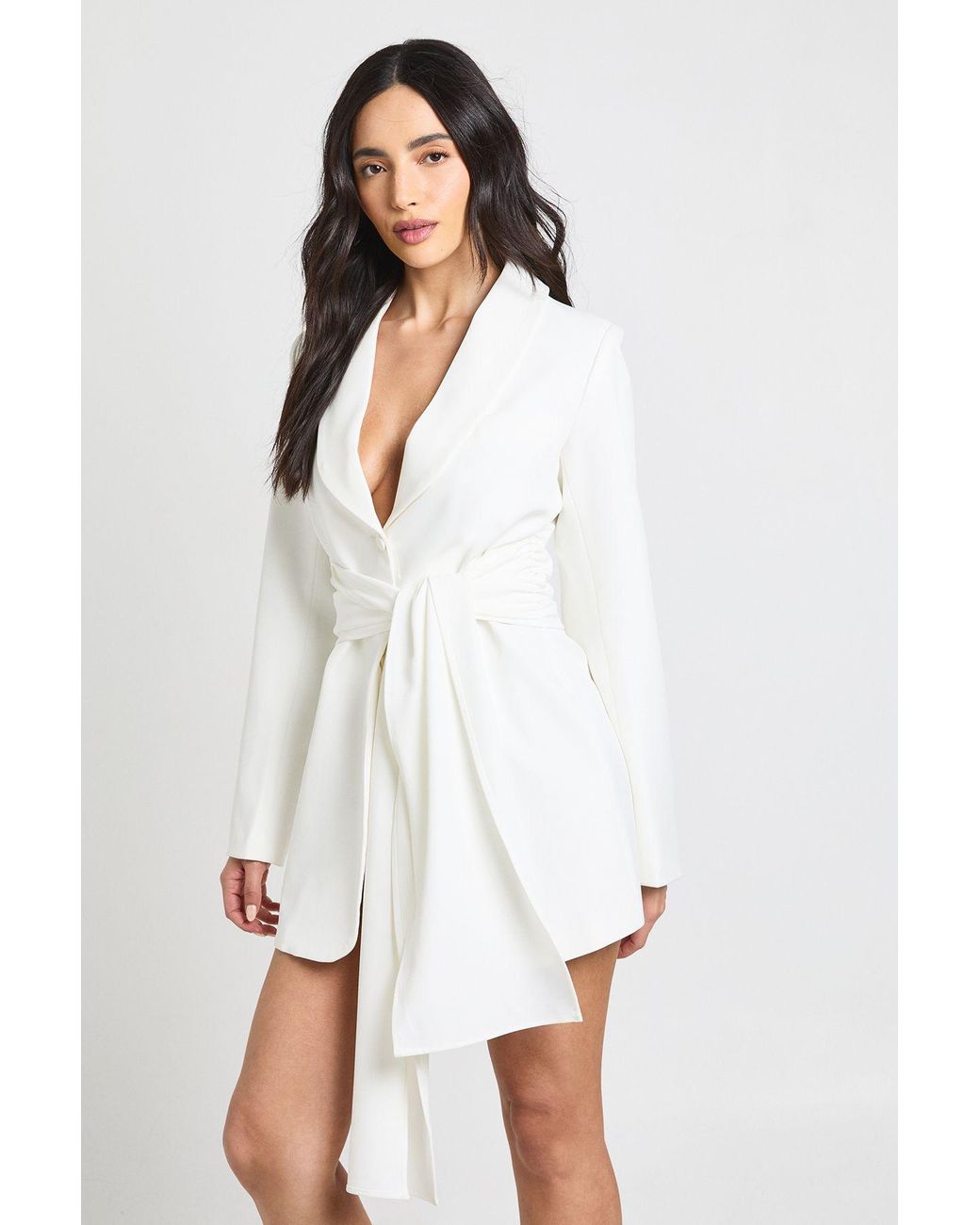 Boohoo White Obi Tie Waist Tailored Blazer Dress
