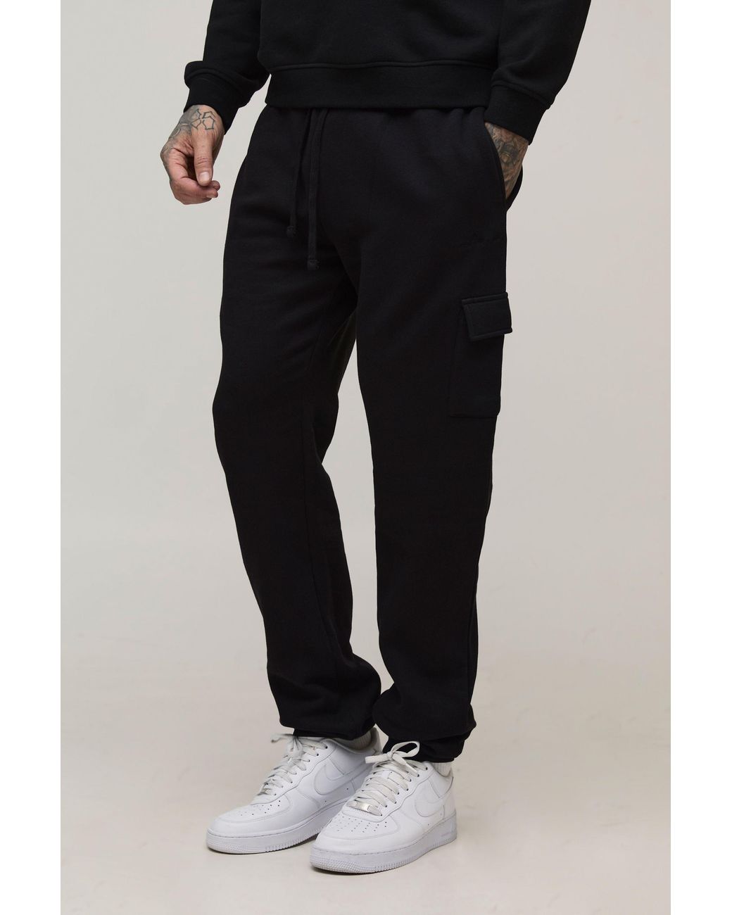 BoohooMAN Black Tall Basic Regular Fit Cargo Jogger for men