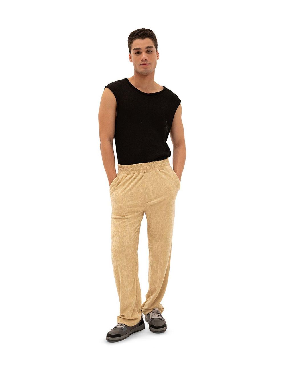 Giesto Black Straight-Leg Knit Pants for men