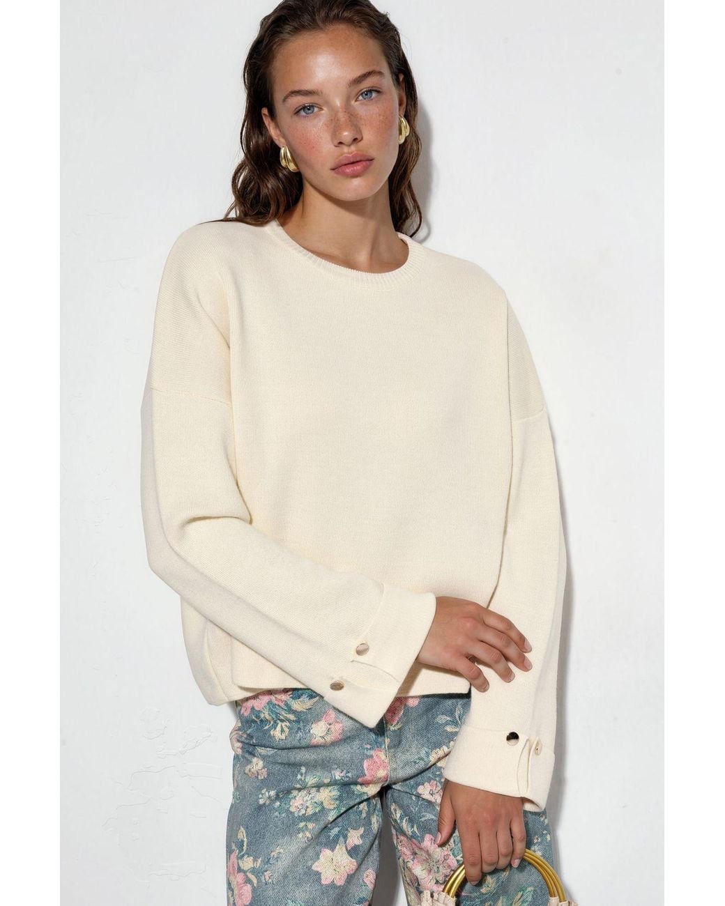 Hiccup White Button Detailed Knit Sweater