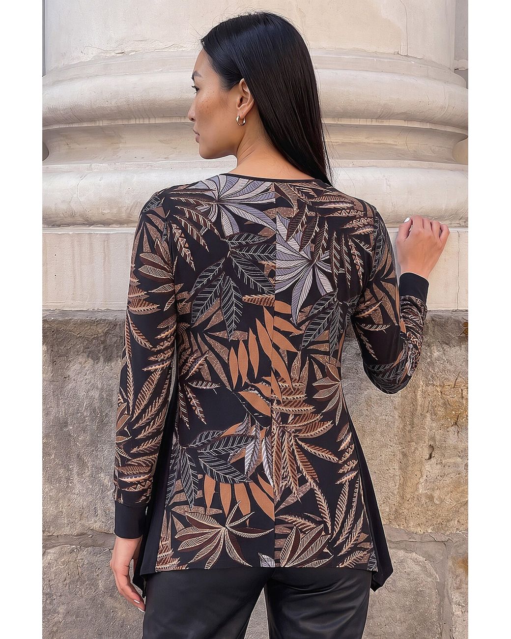 Roman Multicolor Fern Asymmetric Panel Top