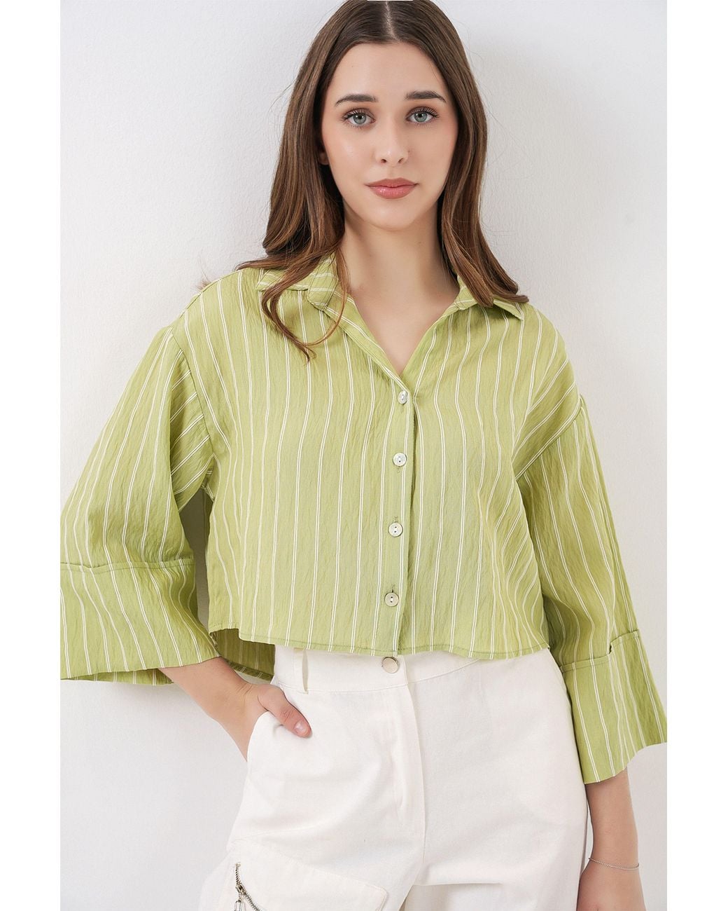 Bigdart Green Oversized Striped Cropped Shirt With Button Closure