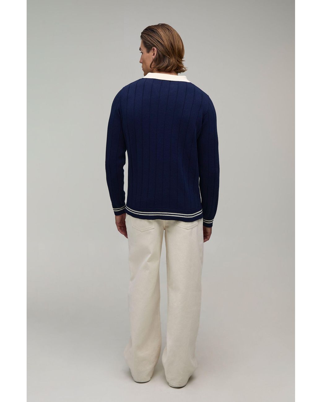 BoohooMAN Blue Regular Fit V Neck Ribbed Knitted Polo for men
