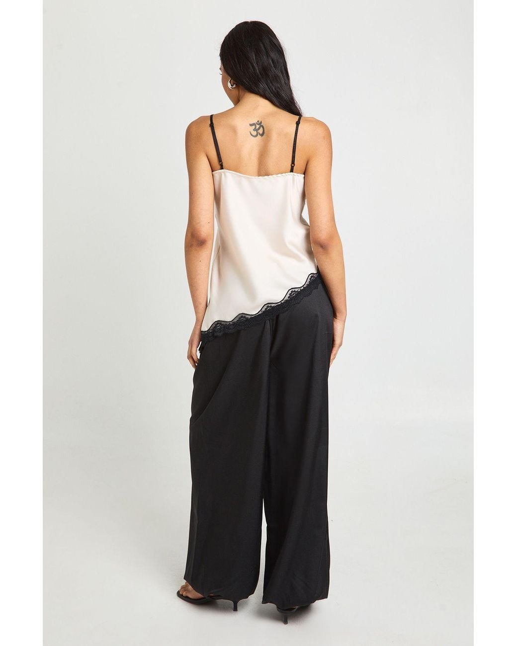 Boohoo Black Tall Woven Crepe Balloon Trouser