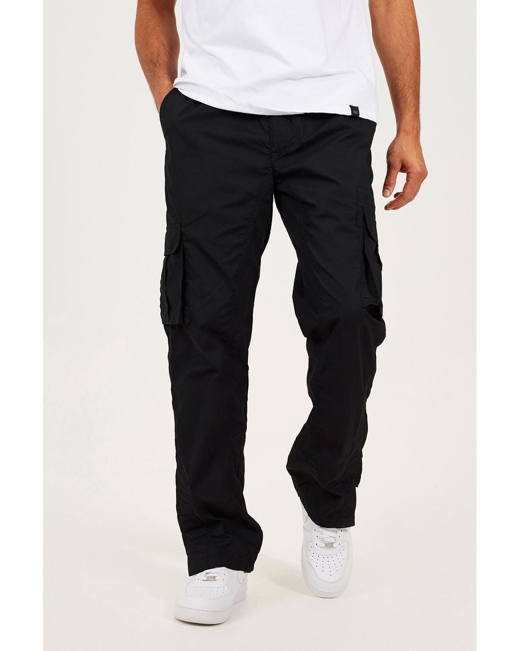 Brave Soul Black Cotton Poplin Cargo Trousers for men