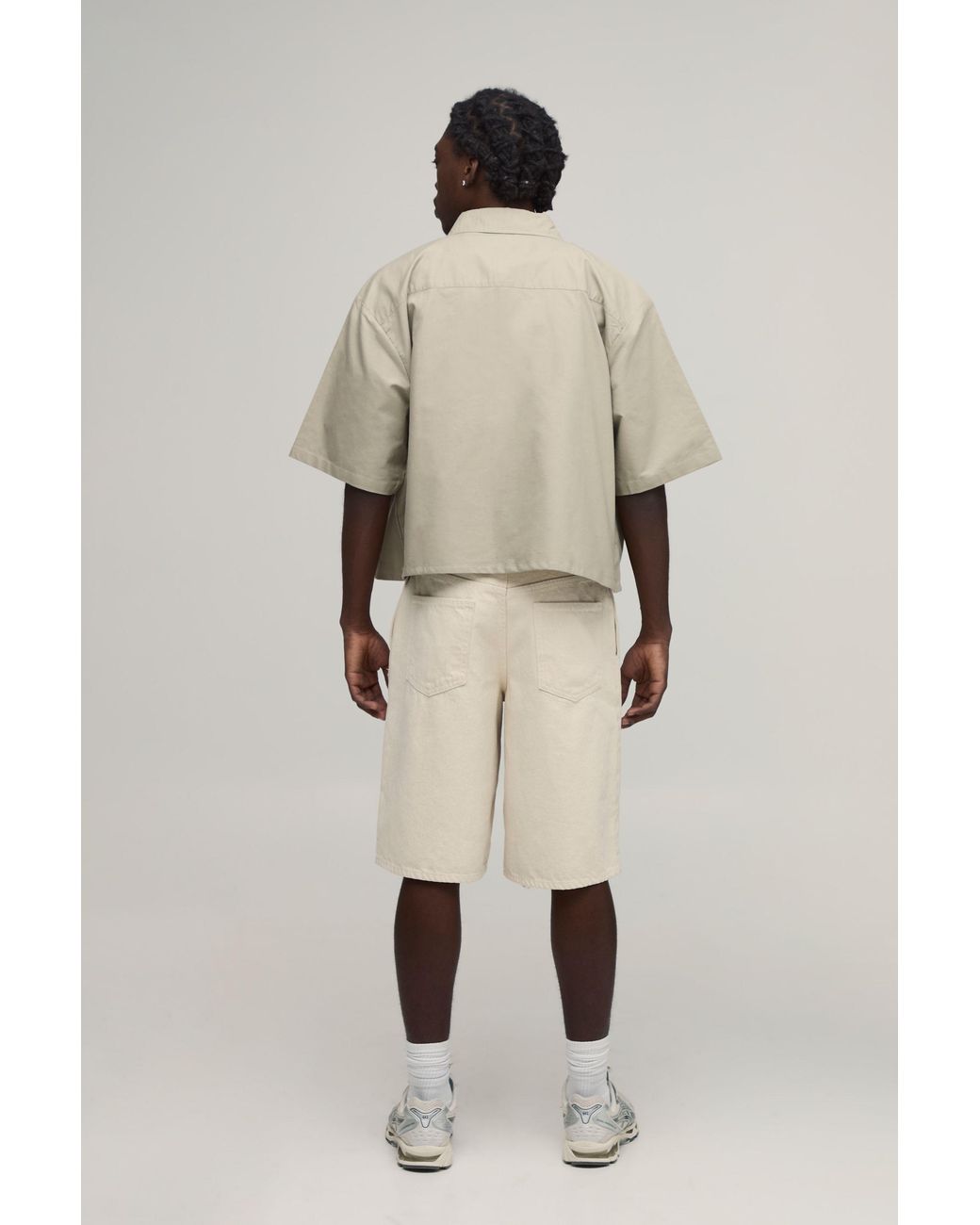 BoohooMAN Natural Boxy Cropped Half Sleeve Oxford Shirt for men
