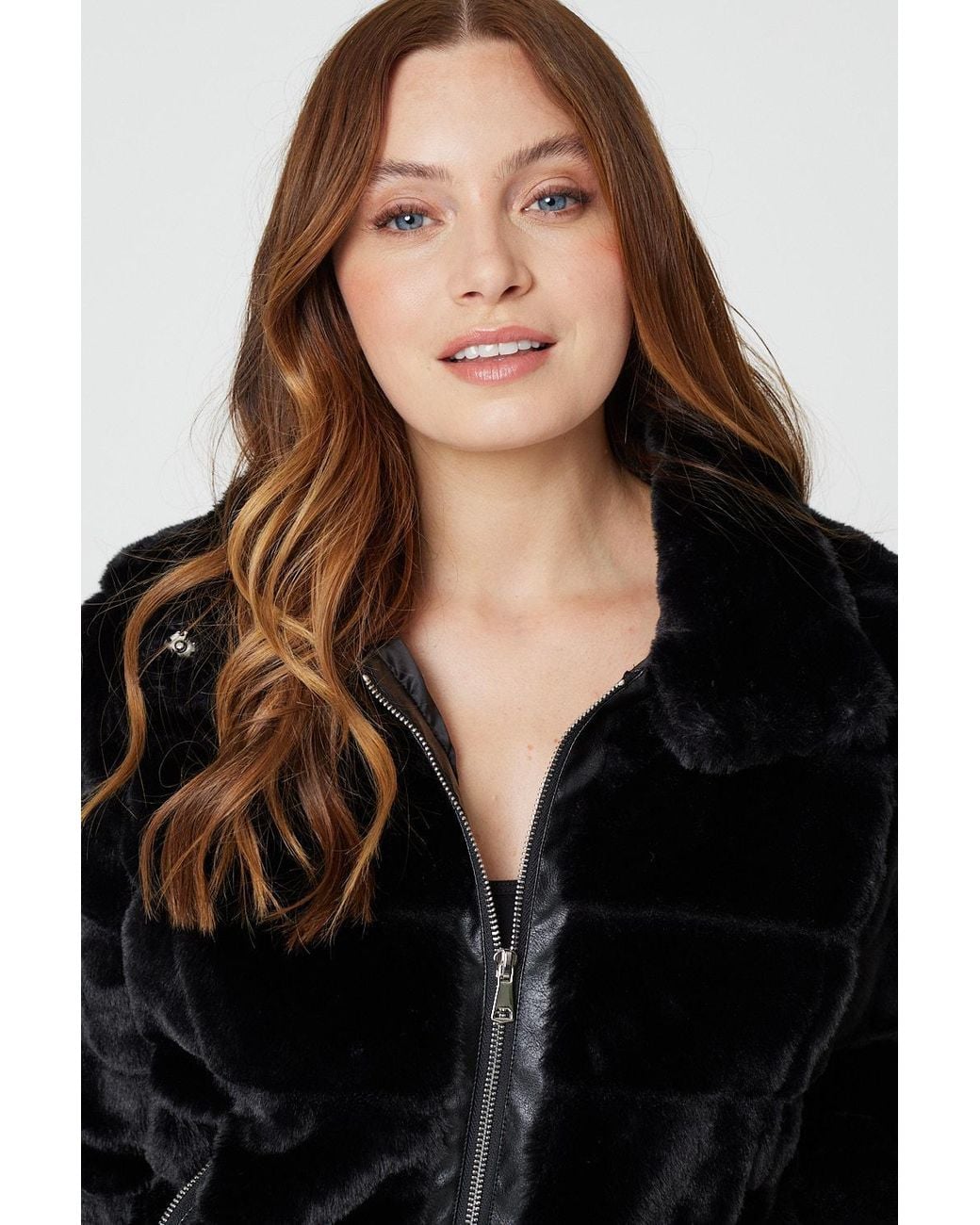 Izabel London Black Faux Fur Zip Front Jacket