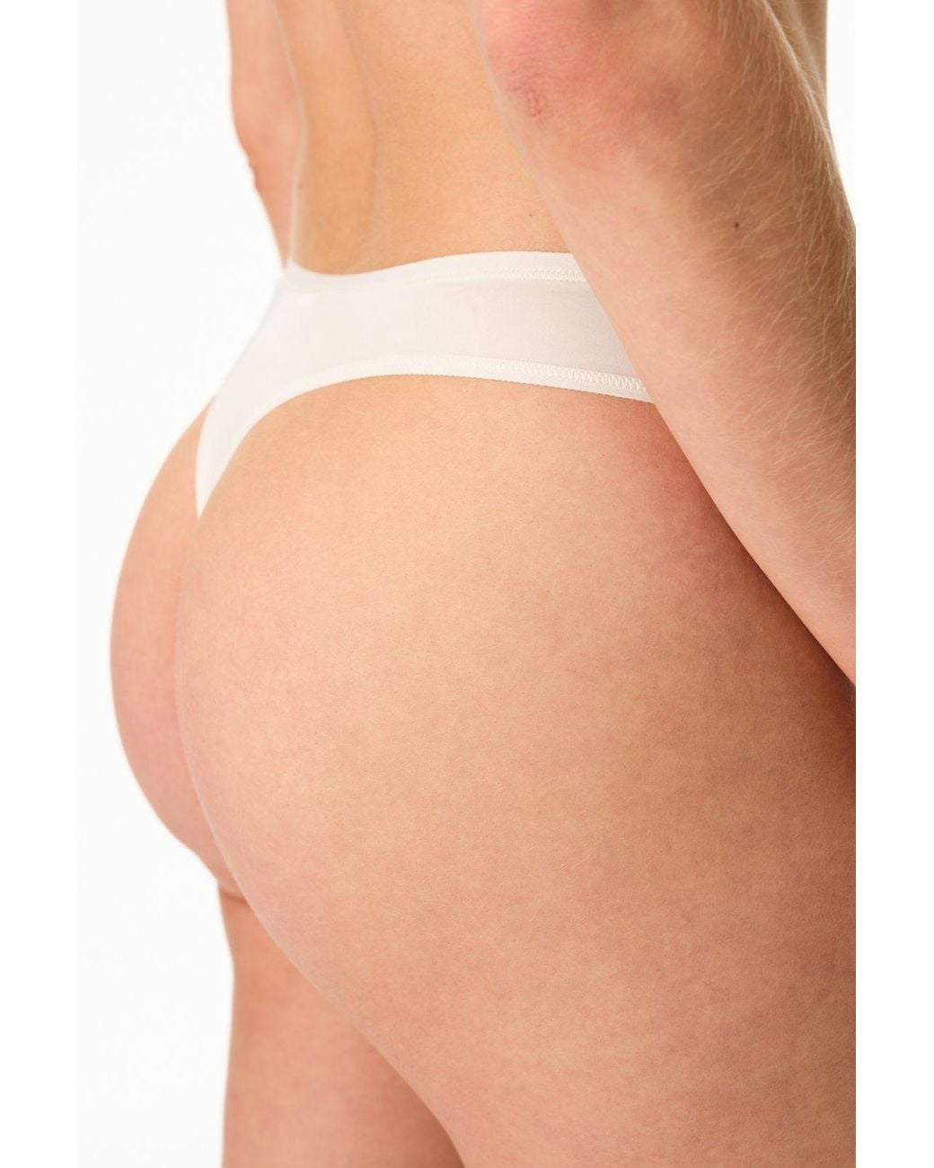 Penti White Essentials Thong