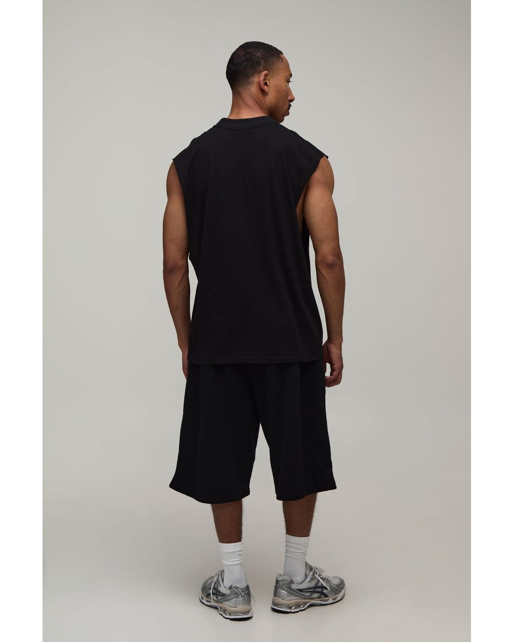BoohooMAN Black Oversized Monochrome Puff Print Tank for men