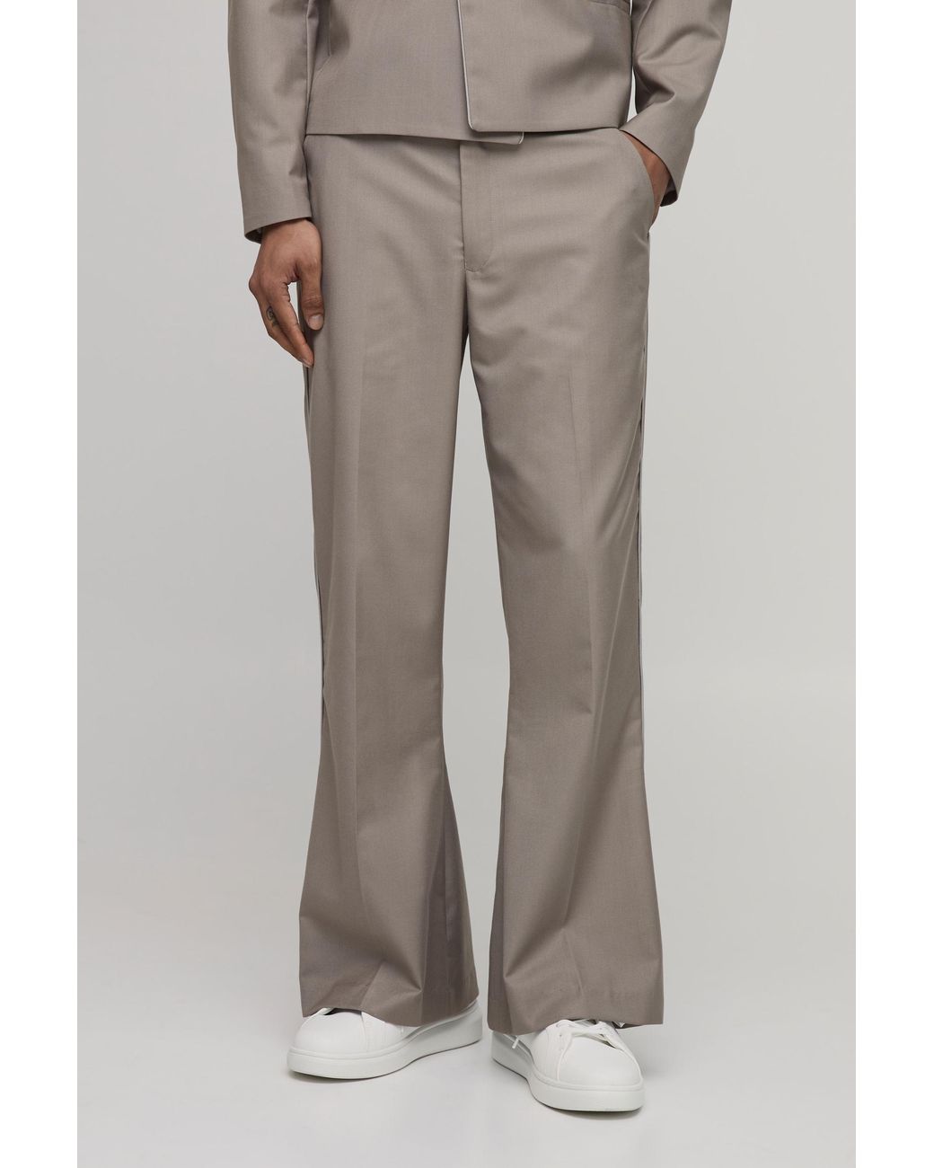 BoohooMAN Gray Contrast Piping Flared Tailored Suit Trousers for men