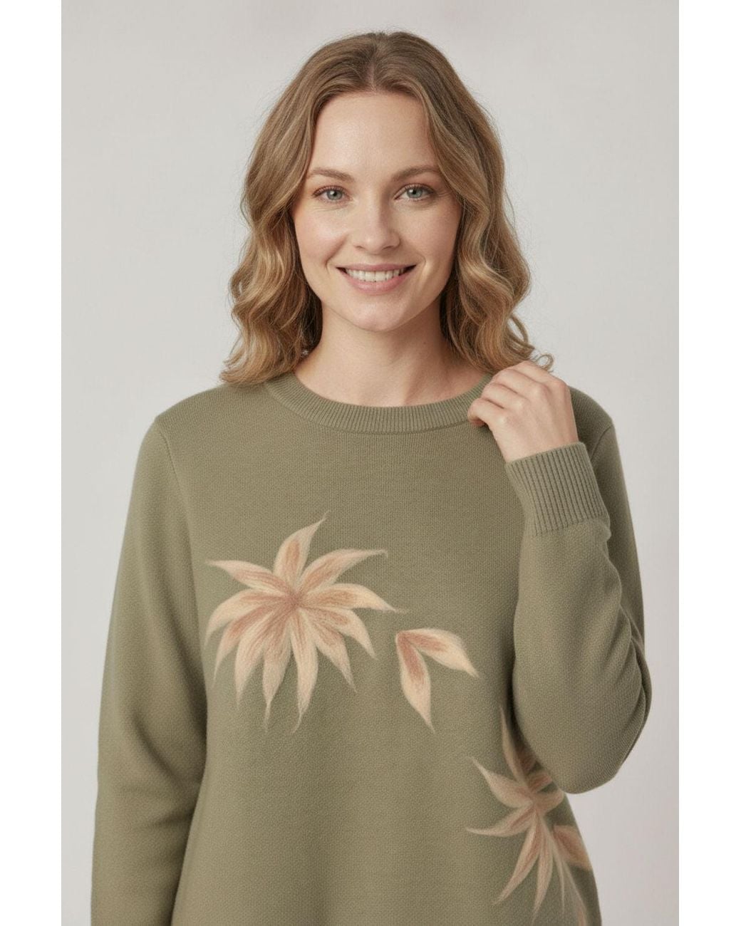 Izabel London Green Printed Long Sleeve Curve Hem Jumper