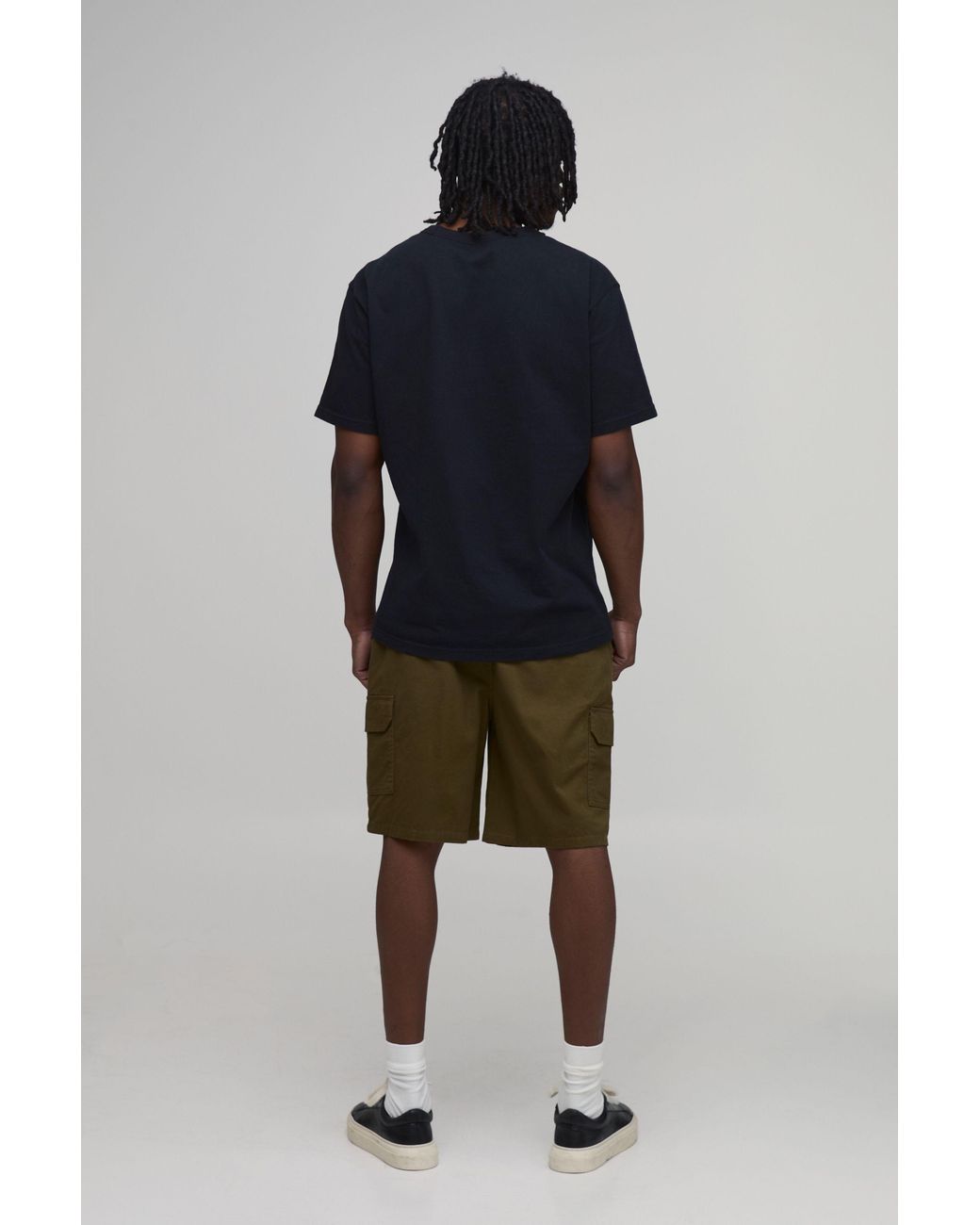 BoohooMAN Green Tall Essential Relaxed Fit Elasticated Mid Length Twill Cargo Shorts for men