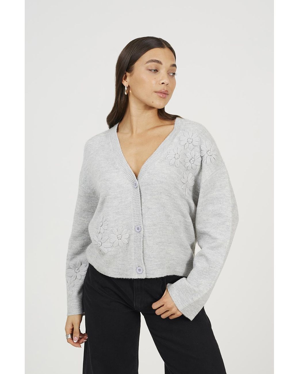 Brave Soul White Floral Embroidery V-Neck Cardigan