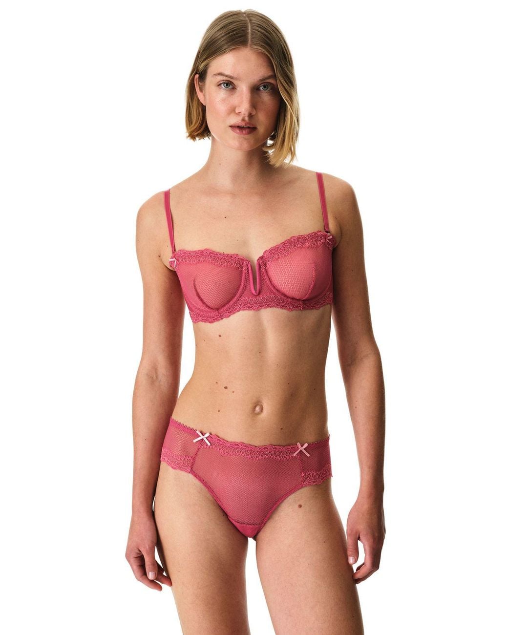 Penti Lace Underwired Bra With Removable Straps