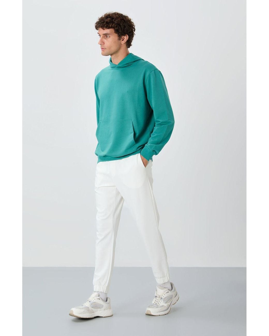 TOMMY LIFE Green Regular Fit Fleece Sweatpants for men