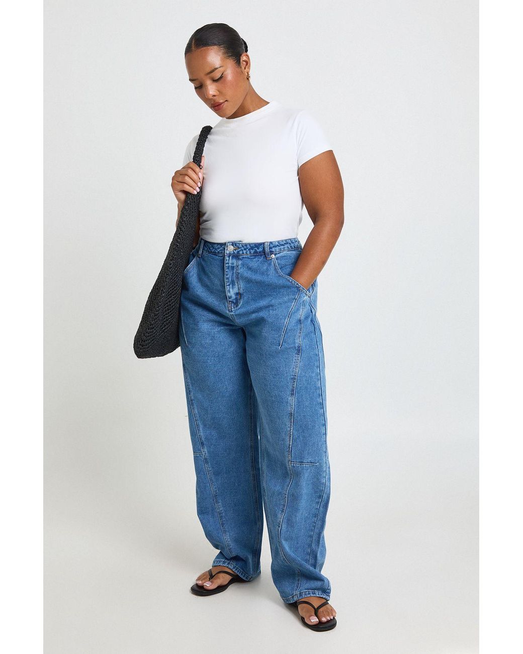 Boohoo Blue Plus Barrel Seam Detail Jean