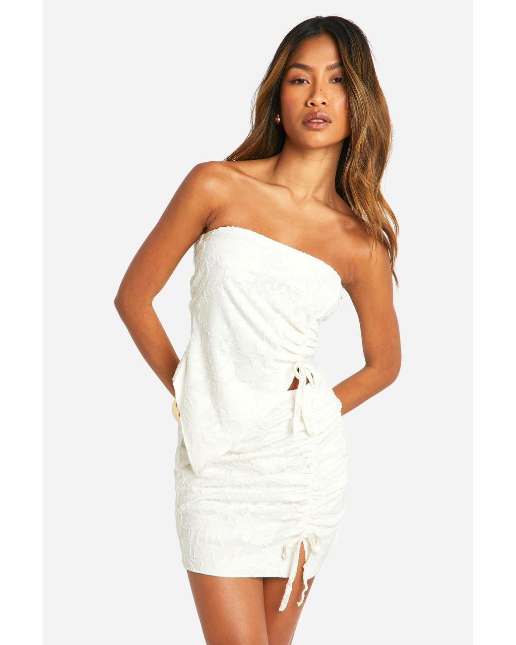 Boohoo White Floral Texture Ruched Mini Skirt