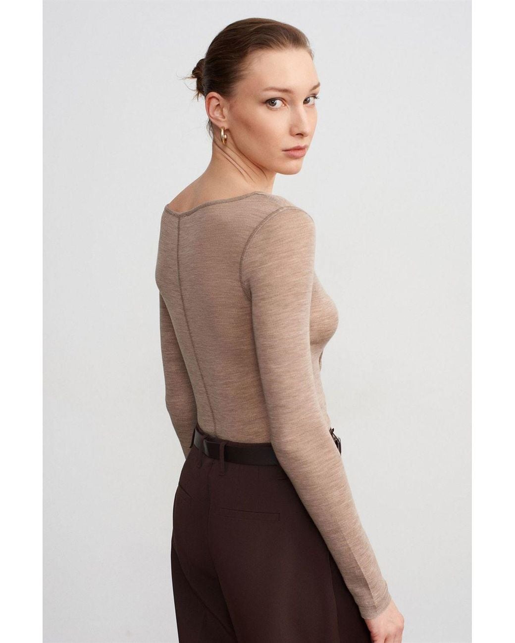 Dilvin Red Slim-Fit Wool Knit Blouse With Buttons