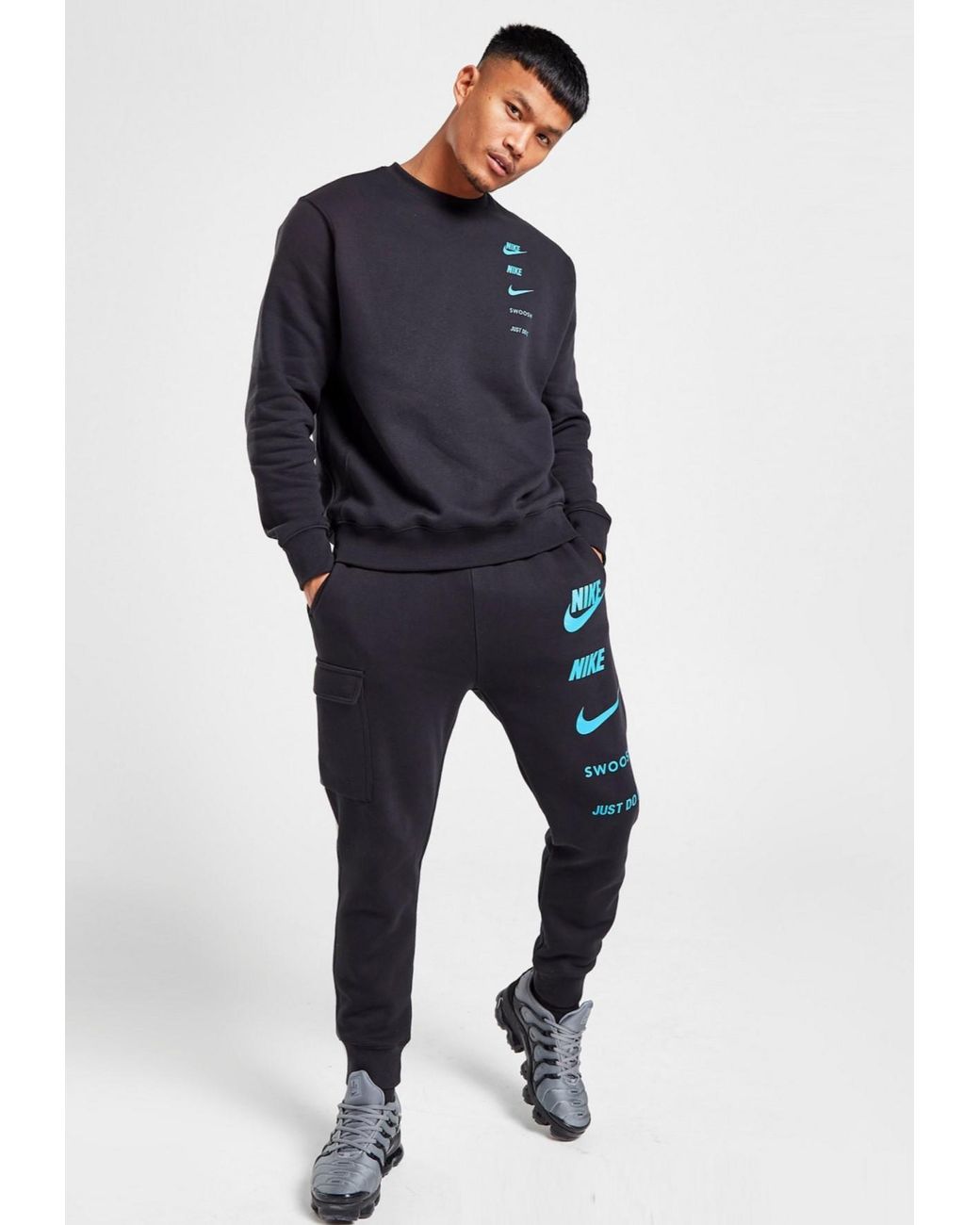 Nike Blue Sportswear Standard Issue Crew Tracksuit for men