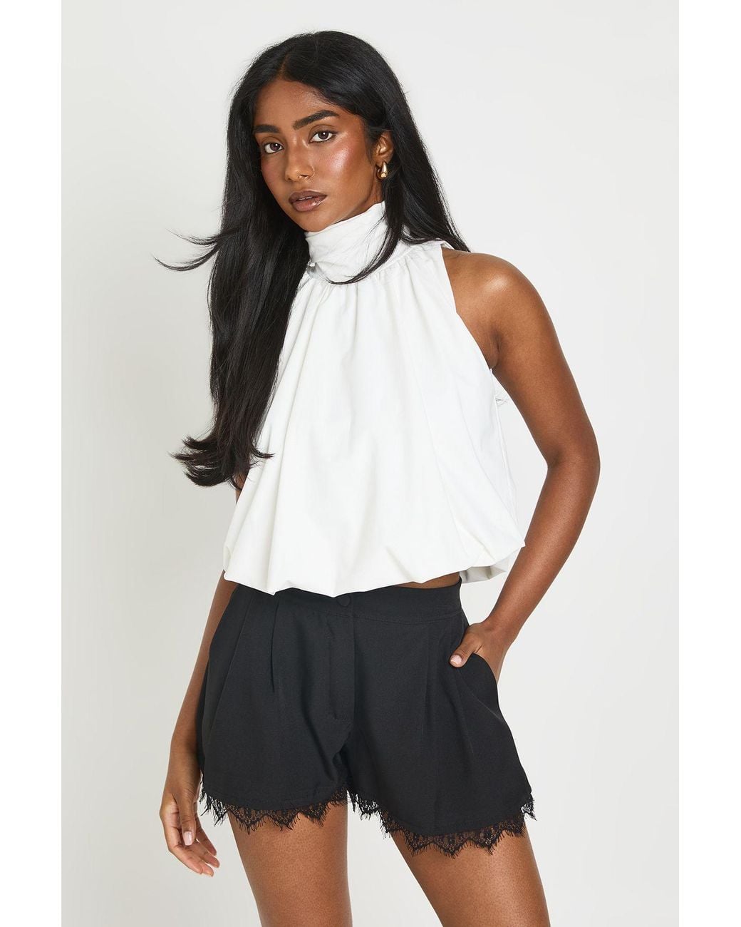 Boohoo White Lace Trim Tailored Shorts