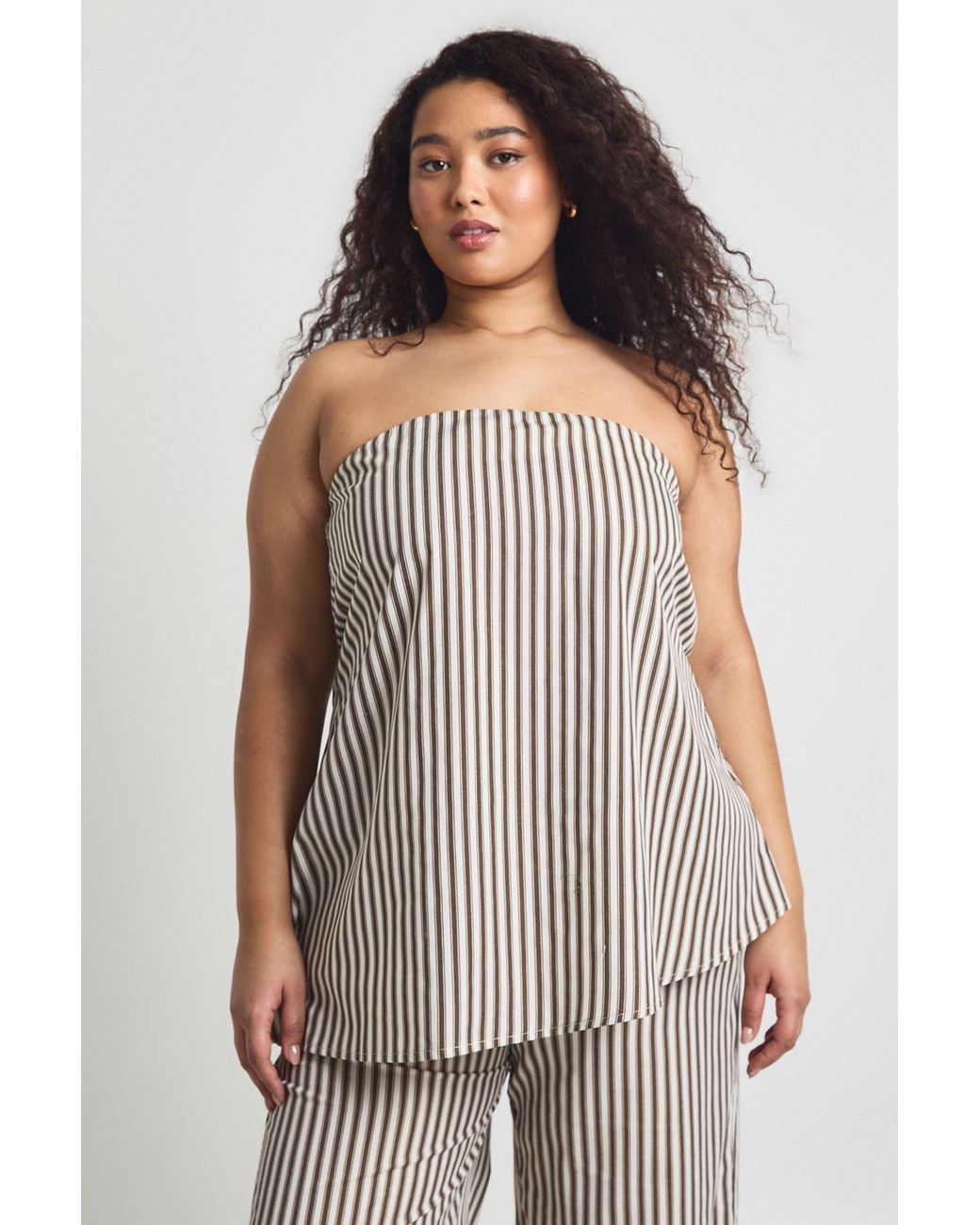 Boohoo Gray Plus Stripe Asymmetric Bandeau Floaty Top