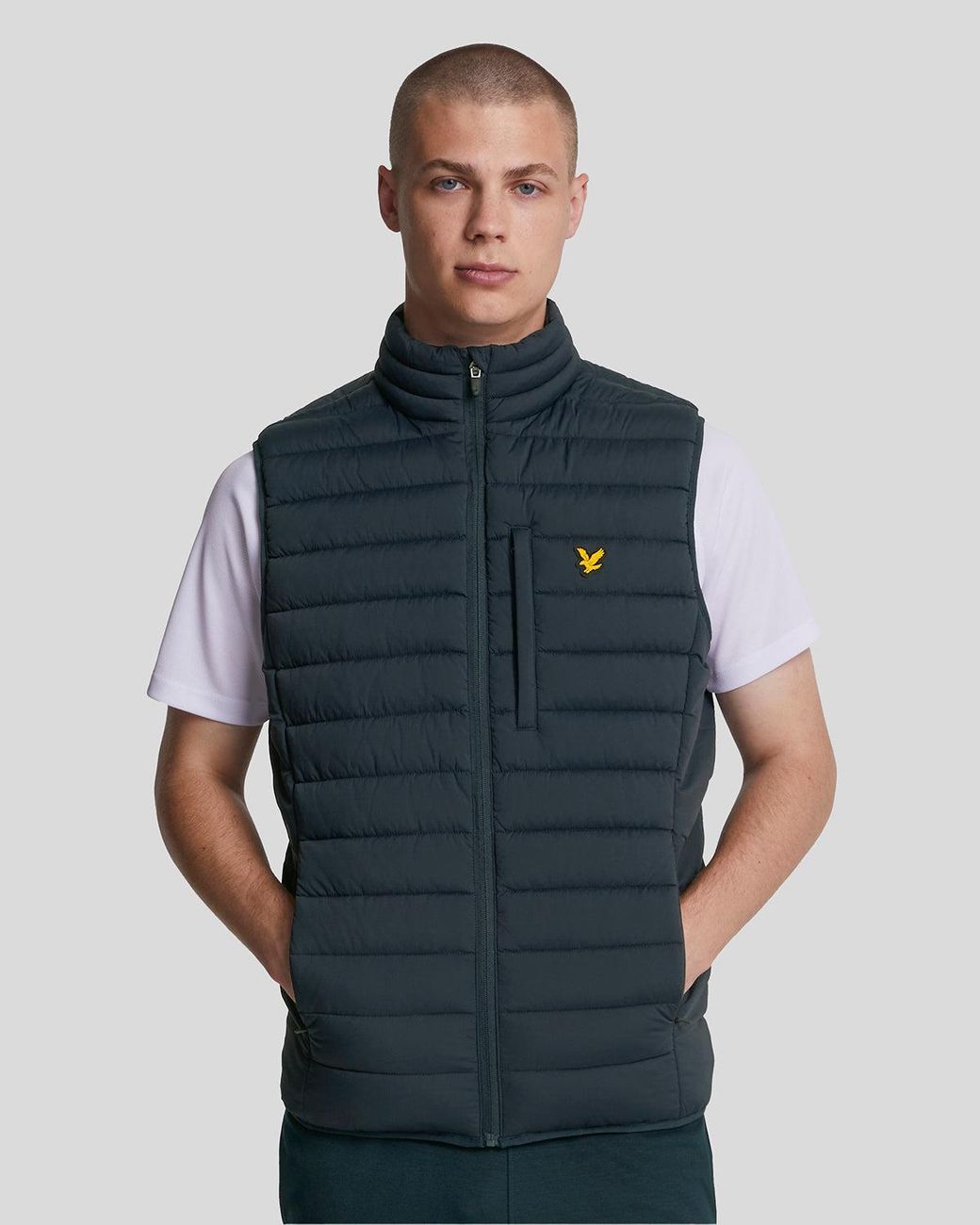 Lyle & Scott Blue Sports Lightweight Puffer Jacket for men