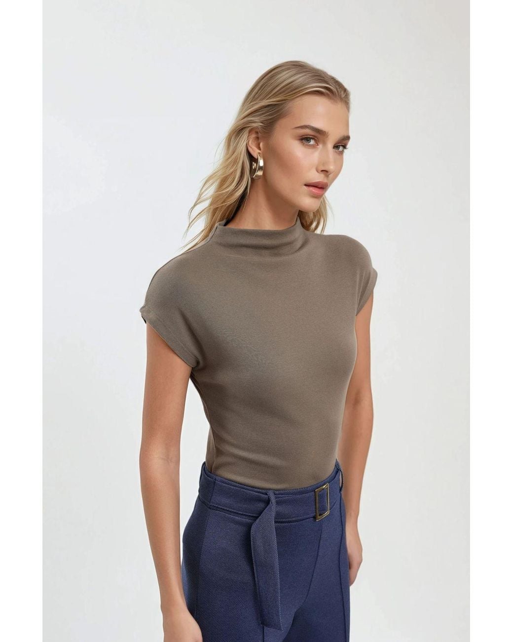 Busem Natural Fitted Mock Neck Cap Sleeve Knitted Blouse
