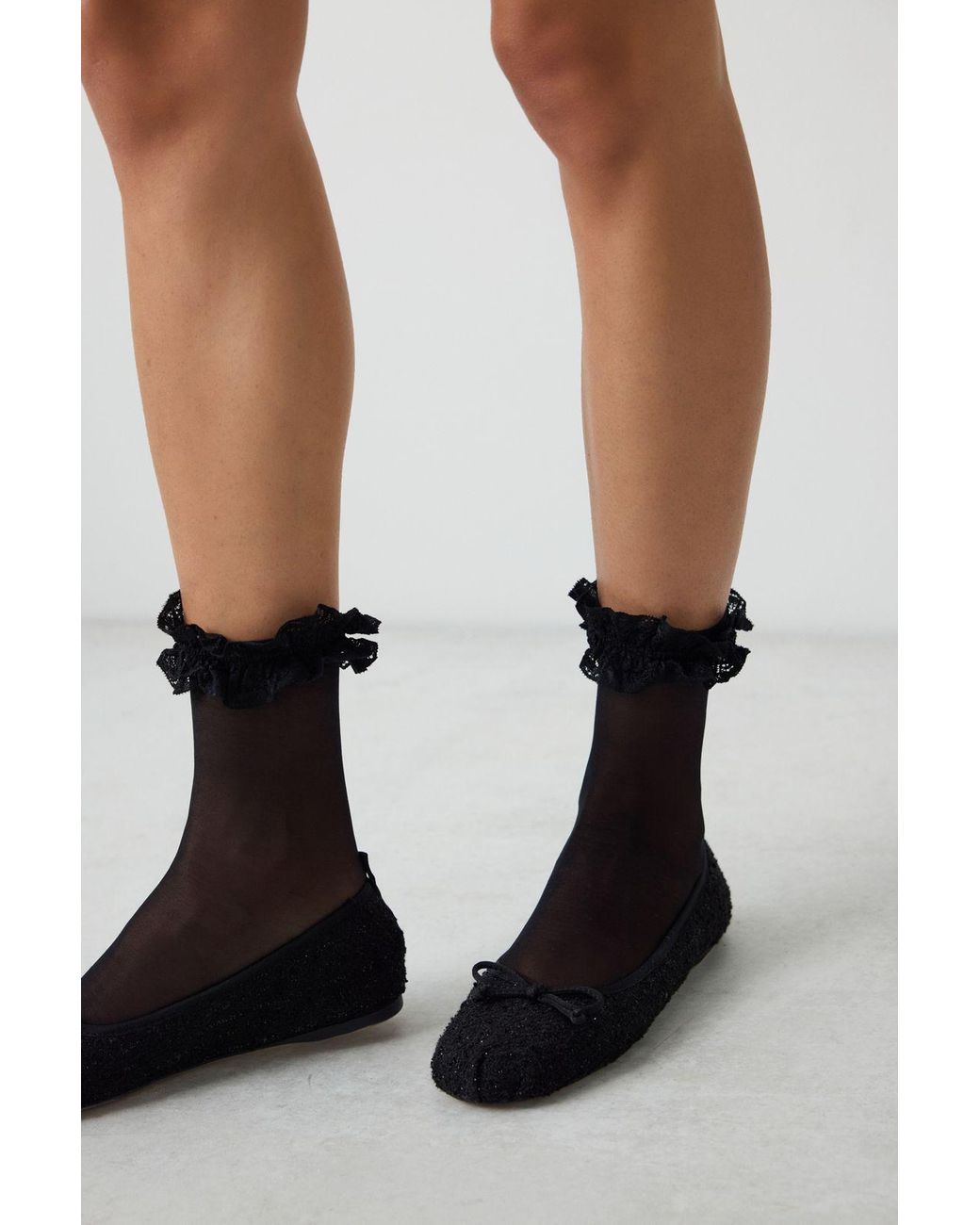 Penti Black Frilly Crew Socks