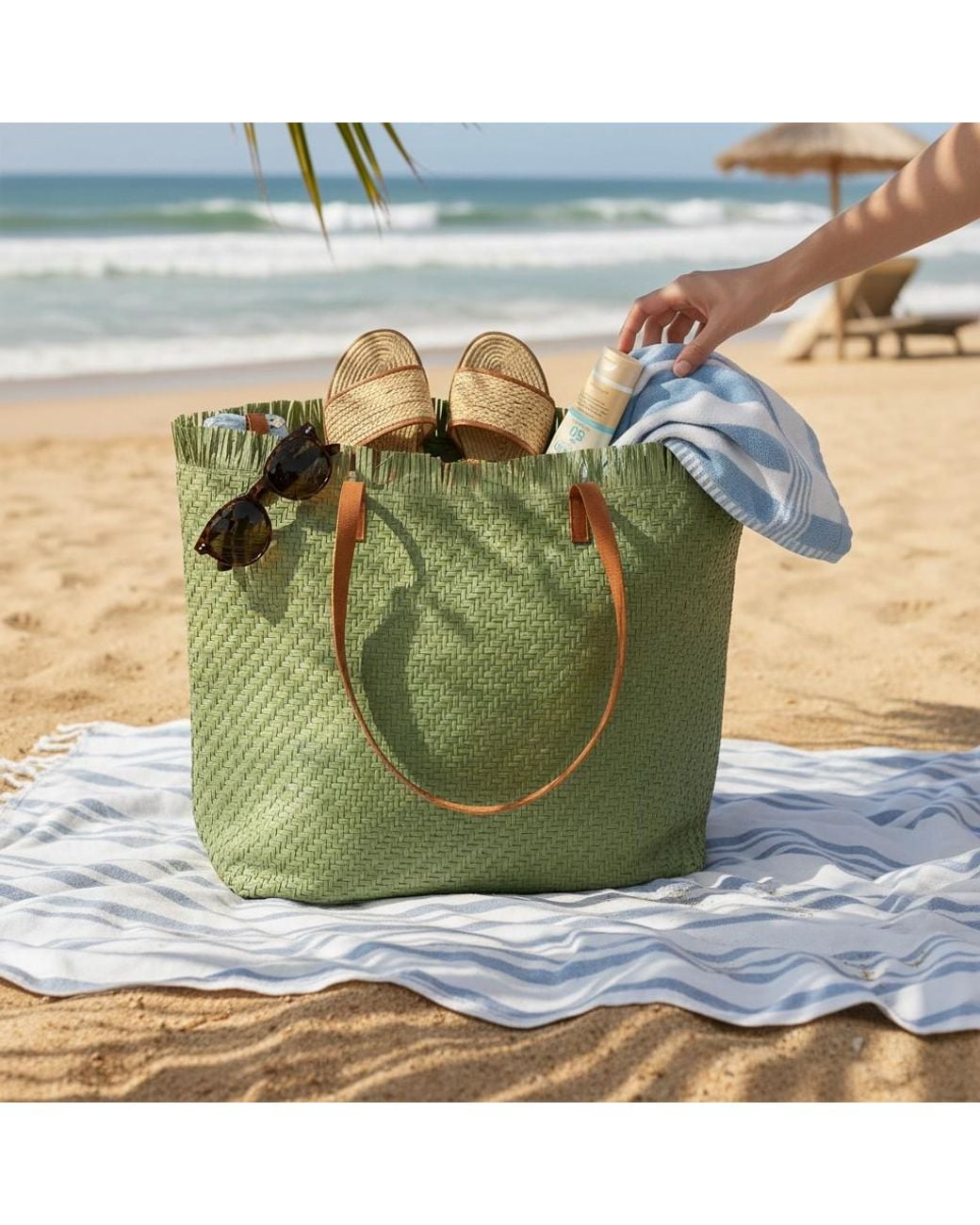 Woodland Leathers Green Large Woven Straw Beach Bag